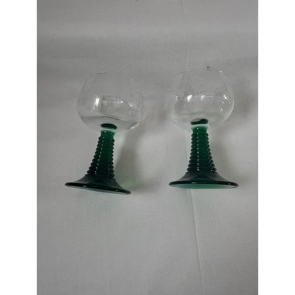 Luminarc France Green Etched Grapevine Wine Glasses beehive Stem ribbed Set of 2 - Picture 11 of 14